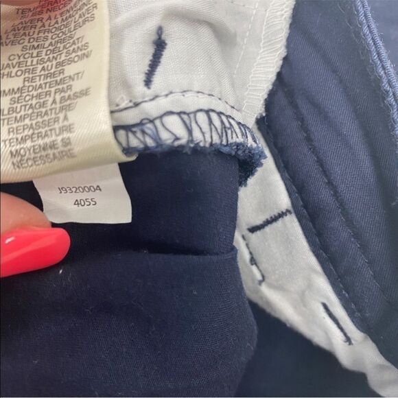 DKNY Navy Shorts size 12 - Picture 5 of 6